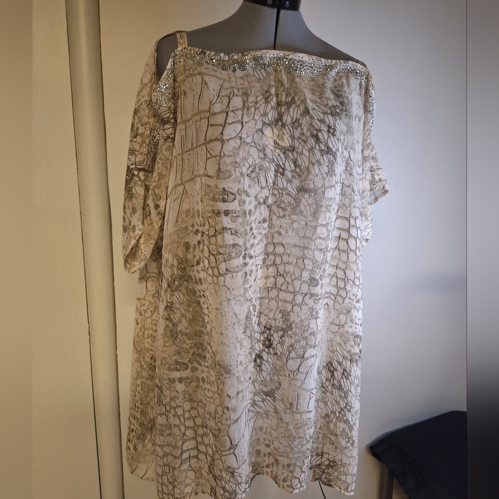 Elegant Beige Snake Print Swim Coverup NWT Contours By Coco Reef Lg/XL
